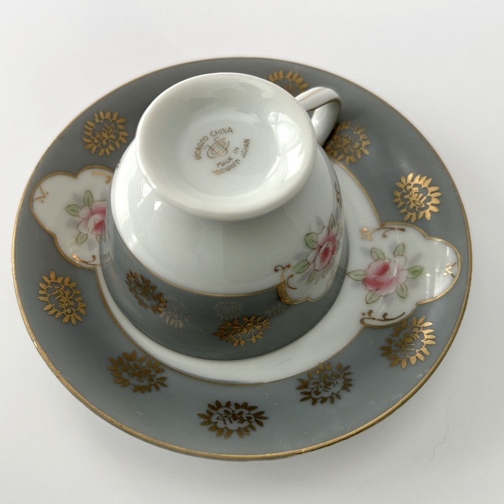 Rose floral and gold teacup with saucer. Vintage Occupied Japan.
